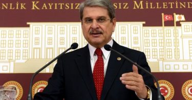 Aytun Çıkar Kimdir