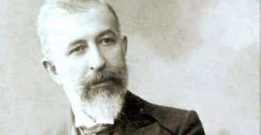 Halid Ziya Uşaklıgil'in Hayatı, Eserleri ve Edebi Kişiliği