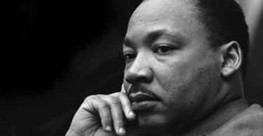 Martin Luther King Kimdir?